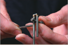 4. Crank-pin bolt and yoke