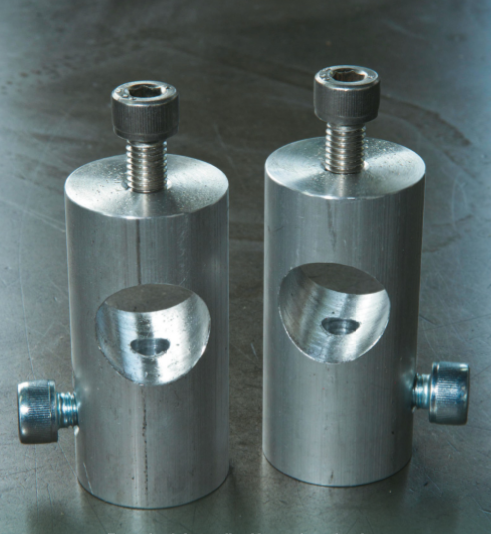 Trammel ends for pencil and for centring end marker