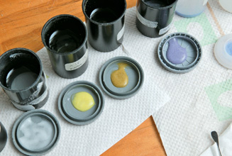 Enamels in lids, your palette
