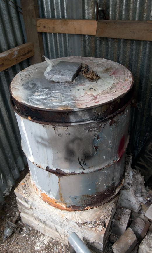 Rudi made his kiln from a 44-gallon drum