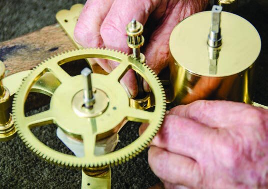 Mounting the central arbour and pinion